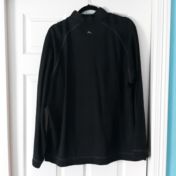 Tommy Bahama Men's Pullover - Picture 2 of 3